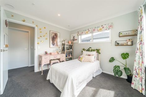 Photo of property in 160a John Burke Drive, Aotea, Porirua, 5024