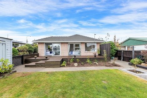 Photo of property in 41 Highsted Road, Bishopdale, Christchurch, 8053