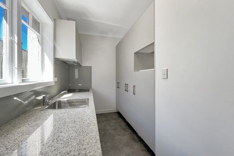 Photo of property in 4/2 Railway Street, Newmarket, Auckland, 1023