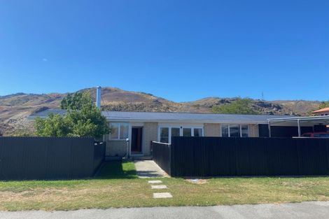 Photo of property in 42 Blyth Street, Cromwell, 9310