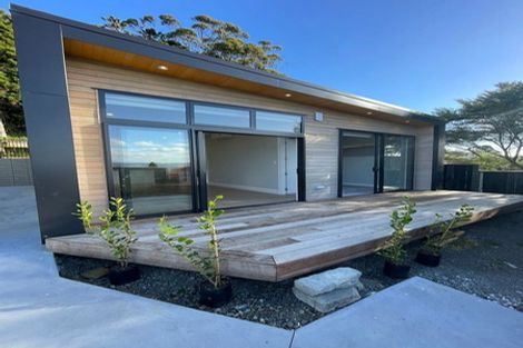 Photo of property in 9 Durness Place, Red Beach, 0932