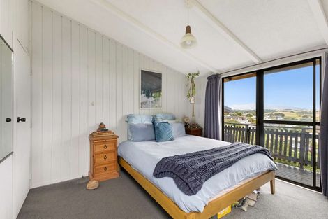 Photo of property in 6 Crownhill Street, Spotswood, New Plymouth, 4310