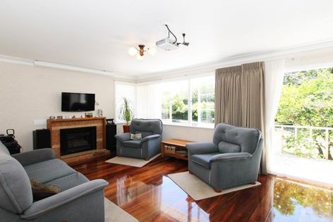 Photo of property in 27 Bowater Place, Manurewa, Auckland, 2102
