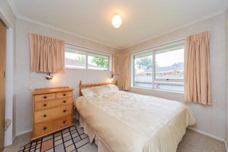 Photo of property in 11a Woodfield Avenue, Roslyn, Palmerston North, 4414