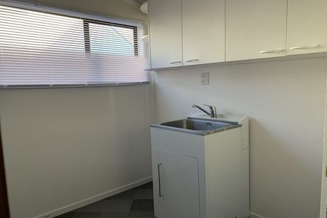 Photo of property in 52 Momorangi Crescent, Redwood, Christchurch, 8051