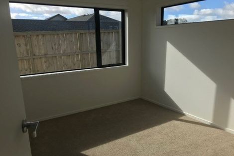 Photo of property in 3 Tilly Lane, Huapai, Kumeu, 0810
