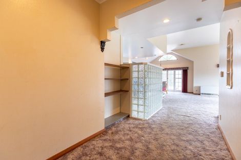 Photo of property in 12 Gertrude Street, Dannevirke, 4930