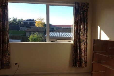 Photo of property in 33 Alexander Street, Cockle Bay, Auckland, 2014