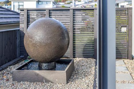 Photo of property in 10 Margaret Shields Avenue, Aotea, Porirua, 5024