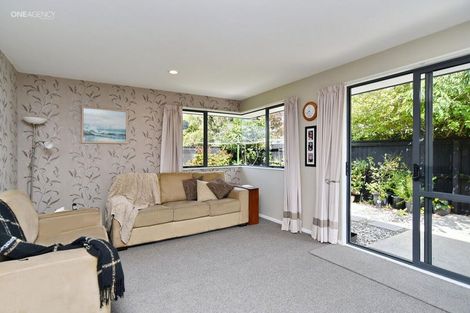 Photo of property in 10a Wendy Place, Heathcote Valley, Christchurch, 8022