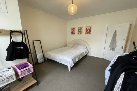 Photo of property in 1/14 Clifton Terrace, Kelburn, Wellington, 6012