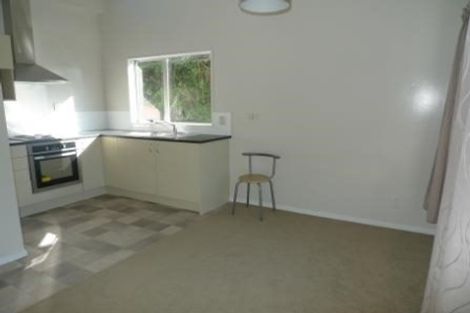 Photo of property in 167b Newlands Road, Newlands, Wellington, 6037