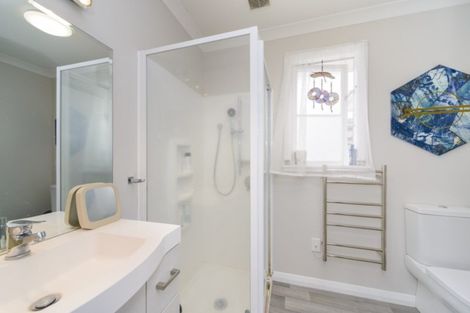 Photo of property in 5 Milton Street, Roslyn, Palmerston North, 4414