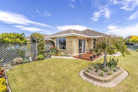 Photo of property in 126 Saint Johns Street, Bromley, Christchurch, 8062
