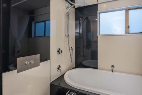 Photo of property in 168 Mitchell Street, Brooklyn, Wellington, 6021