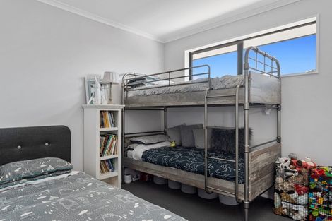 Photo of property in 48 Te Hurunui Drive, Pegasus, 7612