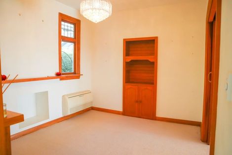 Photo of property in 1a Saint Vincent Terrace, Cashmere, Christchurch, 8022