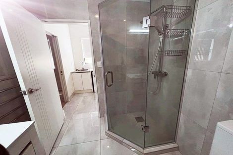 Photo of property in 4 Wyon Way, Flat Bush, Auckland, 2016