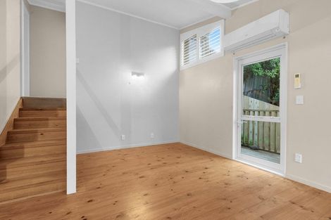 Photo of property in 143 Bays Road, Orere Point, Papakura, 2585