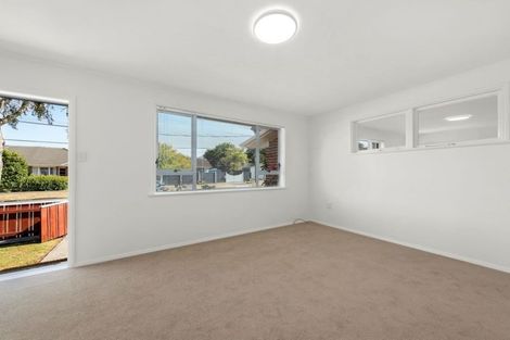 Photo of property in 4/49 Wilford Street, Wallaceville, Upper Hutt, 5018