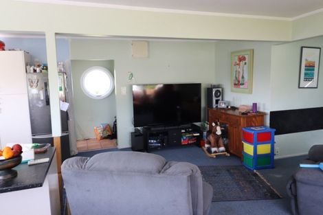 Photo of property in 4 Nelson Street, Foxton Beach, Foxton, 4815