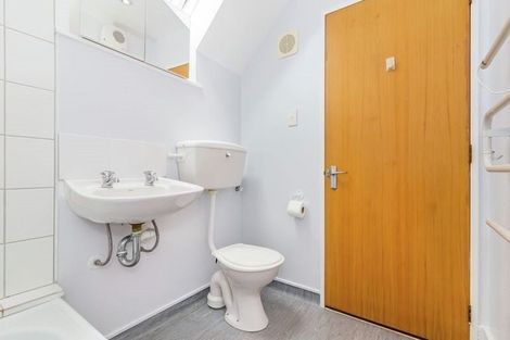 Photo of property in 1/990 High Street, Avalon, Lower Hutt, 5011