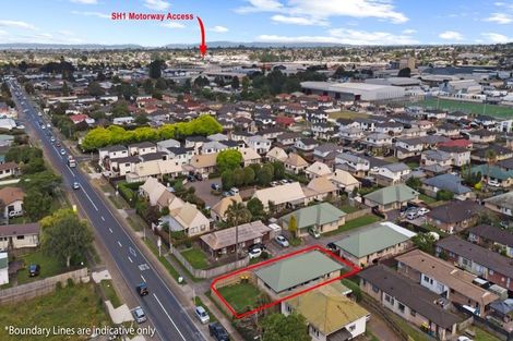 Photo of property in 72 Manuroa Road, Takanini, 2112