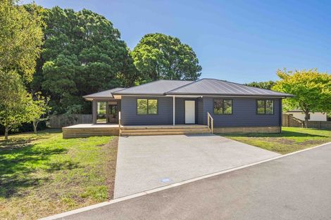 Photo of property in 62 Awanui Drive, Waikanae, 5036