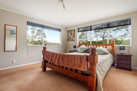 Photo of property in 318 Inland Road, Helensville, 0875