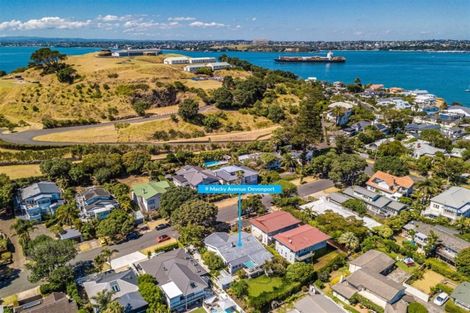 Photo of property in 9 Macky Avenue, Devonport, Auckland, 0624