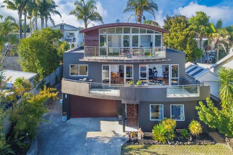 Photo of property in 79a Aramoana Avenue, Devonport, Auckland, 0624