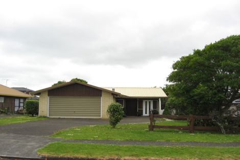Photo of property in 9 Green Lane, Pukekohe, 2120