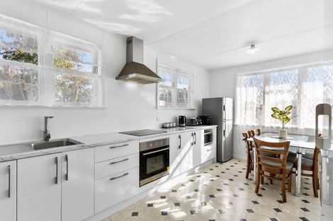 Photo of property in 35 Waipapa Crescent, Otara, Auckland, 2023