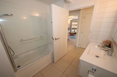 Photo of property in 8 Haekaro Lane, Cable Bay, 0420