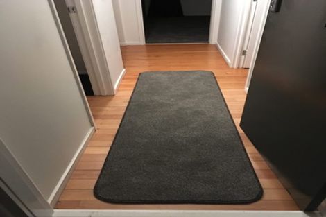 Photo of property in 4/221 Hurstmere Road, Takapuna, Auckland, 0622