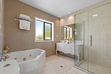 Photo of property in 73 Ashwood Avenue, Dairy Flat, Albany, 0792