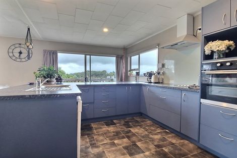 Photo of property in 10 Leeton Drive, Waipukurau, 4200