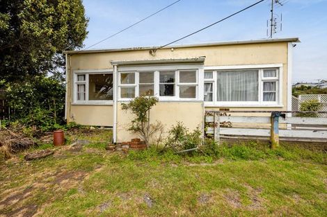 Photo of property in 18 Cornwall Street, Patea, 4520