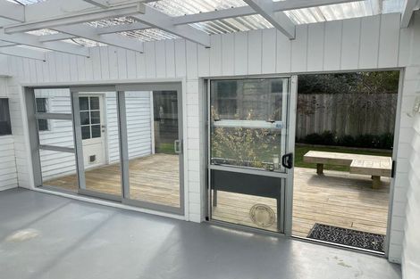 Photo of property in 10 Bentinck Street, Wallaceville, Upper Hutt, 5018