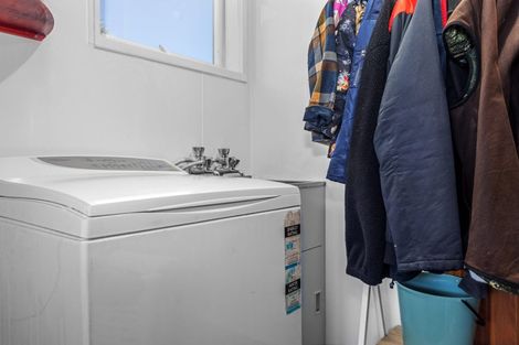 Photo of property in 24 Rata Avenue, Edgecumbe, 3120