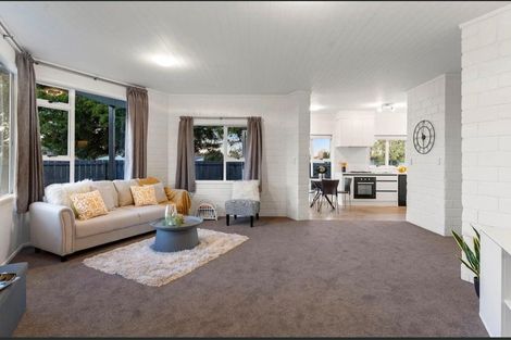Photo of property in 26 Oratu Place, Manurewa, Auckland, 2102