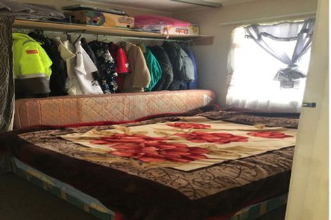 Photo of property in 2/90 Finlayson Avenue, Clendon Park, Auckland, 2103