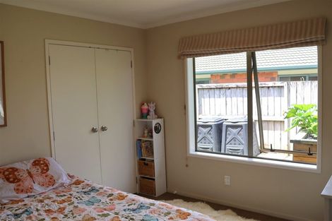 Photo of property in 17 Cranmer Close, Rototuna North, Hamilton, 3210