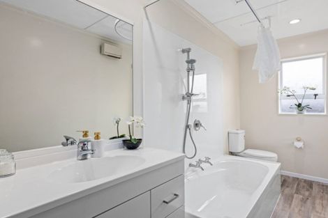 Photo of property in 24 Graham Street, Blenheim, 7201