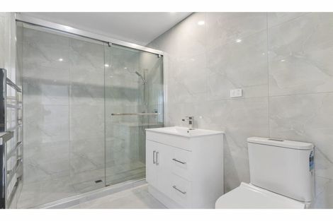 Photo of property in 43a Ashlynne Avenue, Papatoetoe, Auckland, 2025