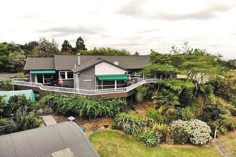 Photo of property in 327 Kaipara Road, Papakura, 2582