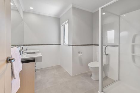 Photo of property in 10 Bayvista Drive, Karaka, Papakura, 2113