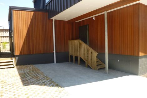 Photo of property in 21b Chippendale Crescent, Birkdale, Auckland, 0626