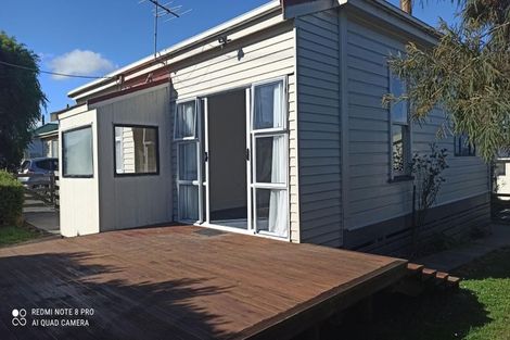 Photo of property in 15 May Street, Waiwera South, Clinton, 9584