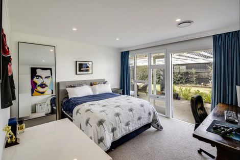 Photo of property in 72 Reynolds Road, Havelock North, 4130